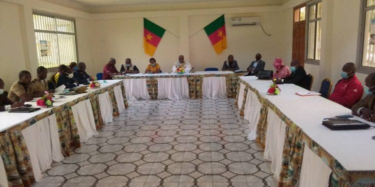 réunion préparatoire de la construction de la route Kribi-Ebolowa
