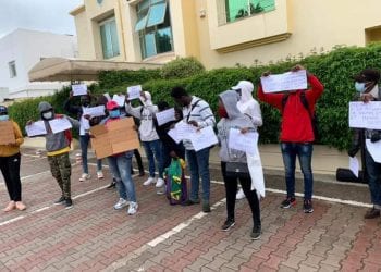 Des étudiants camerounais manifestent en Tunisie