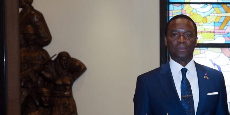 Joseph Beti Assomo ministre de la défense du cameroun