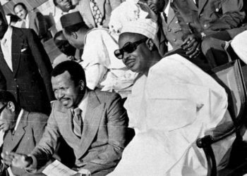 Les présidents Ahidjo et Biya