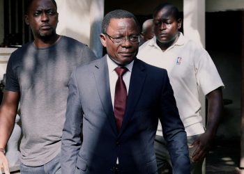 Maurice Kamto, a presidential candidate of Renaissance Movement (MRC), walks out after his news conference at his headquarter in Yaounde, Cameroon October 8, 2018. REUTERS/Zohra Bensemra - RC1DDF2D0E50
