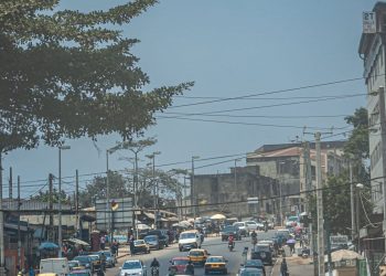 Rues de Yaoundé 4 - Crédit photo : Ada Mbita.