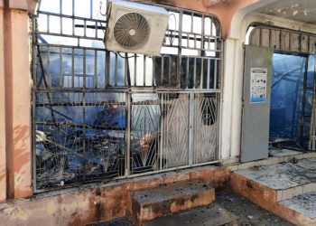 Cameroon: Norwegian refugee office in flames