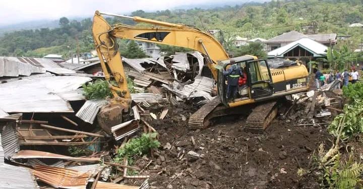 Buea Mayor to demolish buildings without permits