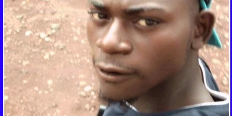 Car washer escapes with money Douala, Cameroon