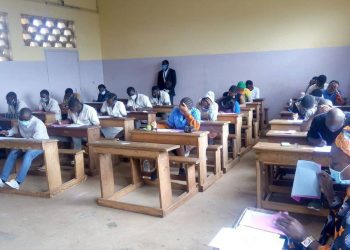 Baccalaureate and probatoire markers on strike