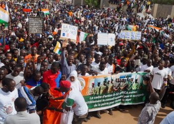 Thousands of coup supporters storm French base in Niger