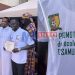 Eto'o gives certificate to young Cameroonian referees