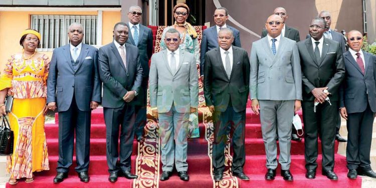 Plusieurs journalistes et medias suspendus par le CNC au Cameroun