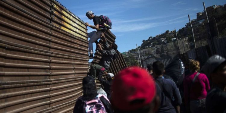 US-Mexico Border: World's Deadliest Land Migration Route