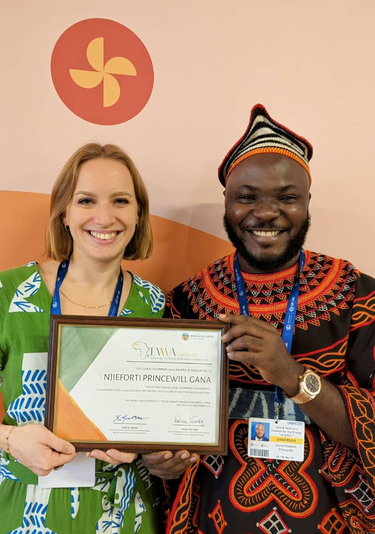 Njieforti Princewill Gana, an alumnus of GBHS Bali, has clinched the coveted EVWA Changemaker award presented by the Ban Ki-moon Centre for Global Citizens at the COP28 in Dubai,