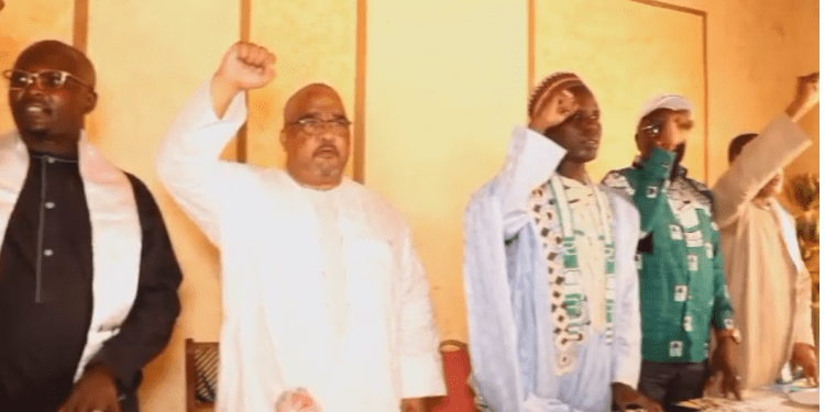 Joshua Osih entame sa tournée officielle