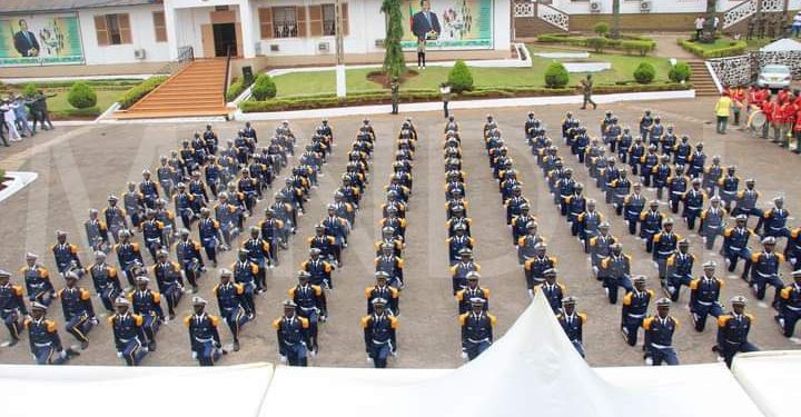 la cérémonie de remise des sabres aux Elèves Officiers d'Active de la 40ème promotion de l'ÉMIA.