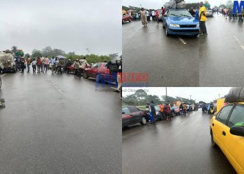 Kumba-Mamfe Road blocked