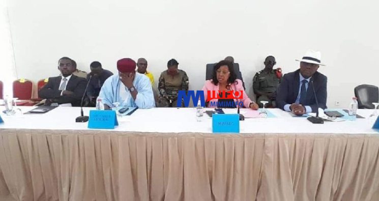 lors d'une réunion d'évaluation du système de paiement des frais de scolarité, le ministre des enseignements secondaires, professeur Nalova Lyonga, a annoncé une importante innovation 