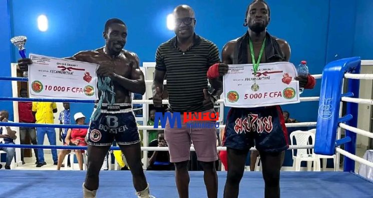 La fédération camerounaise de Muay Thai a récemment organisé la finale de la Coupe du Cameroun à la fondation Francis Ngannou, un événement qui a attiré l'attention des amateurs de sports de combat.
