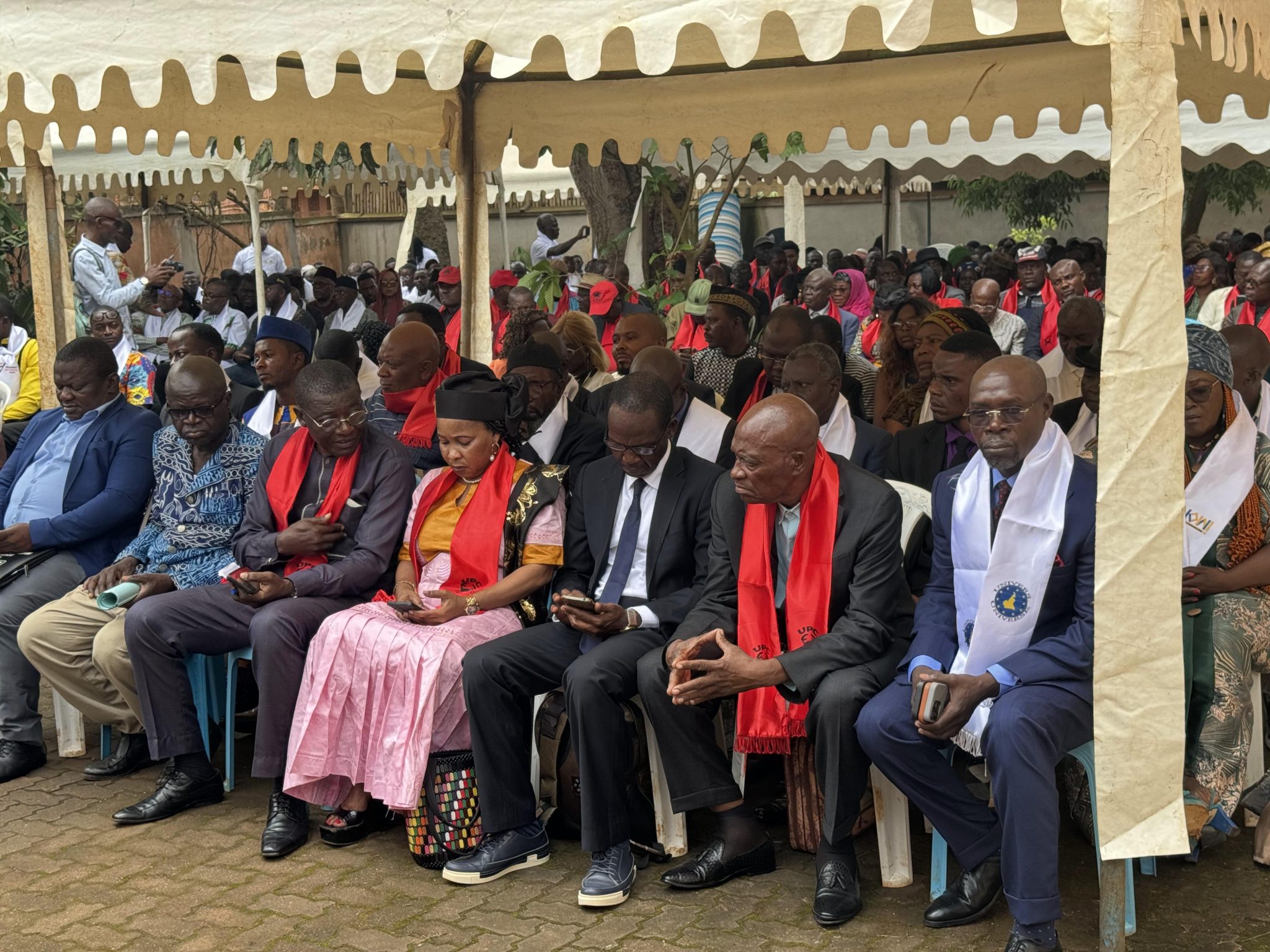 Barrister Akere Muna endorsed by many other opposition leaders