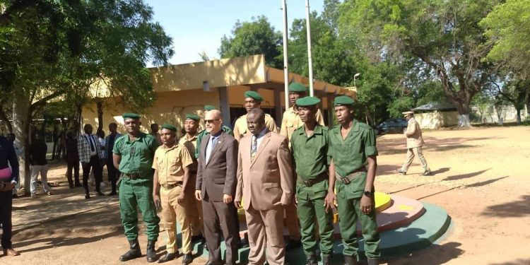 L’Ambassadeur des États-Unis Renforce l'Éducation à Garoua