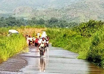 Rains in Babungo flood roads