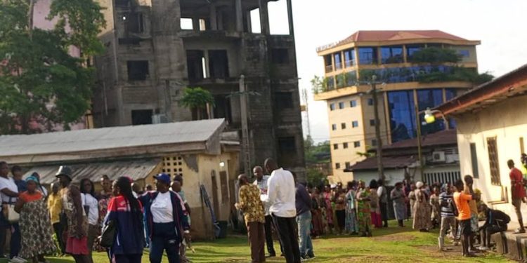 École d'Application de Kribi Centre : Une Enseignante Décède en salle de Classe