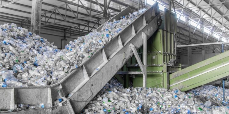 Le ministère de l'environnement lance la Bourse nationale des déchets