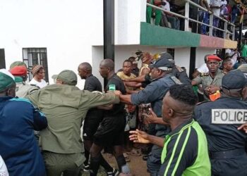 Elite One Referees almost lynched