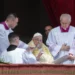 Pope Francis speaks the Easter blessing 