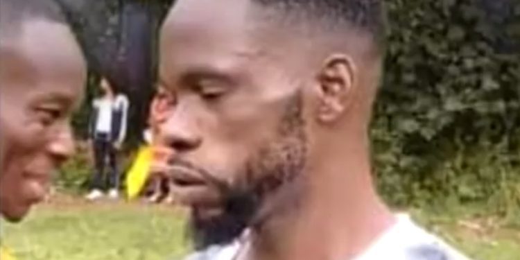 Un homme décapite son neveu à Likouck