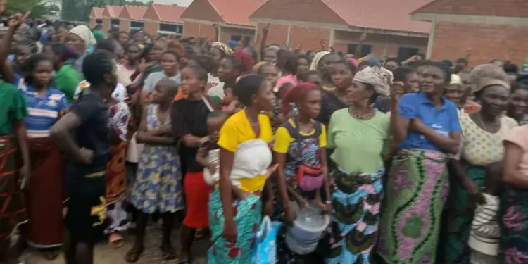 Benue massacre - Families of victims gather