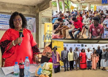 Journalism students of UB raise funds for Chariot Radio