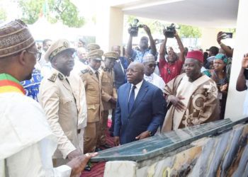 Garoua city hall inaugurated
