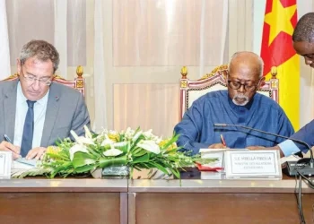 Travail des conjoints de diplomates : un accord inédit entre le Cameroun et la France