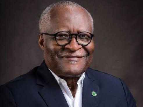 Akere Muna