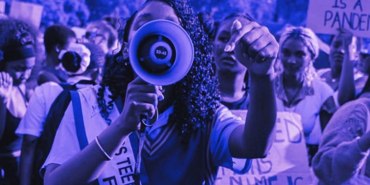 African Women purple movement