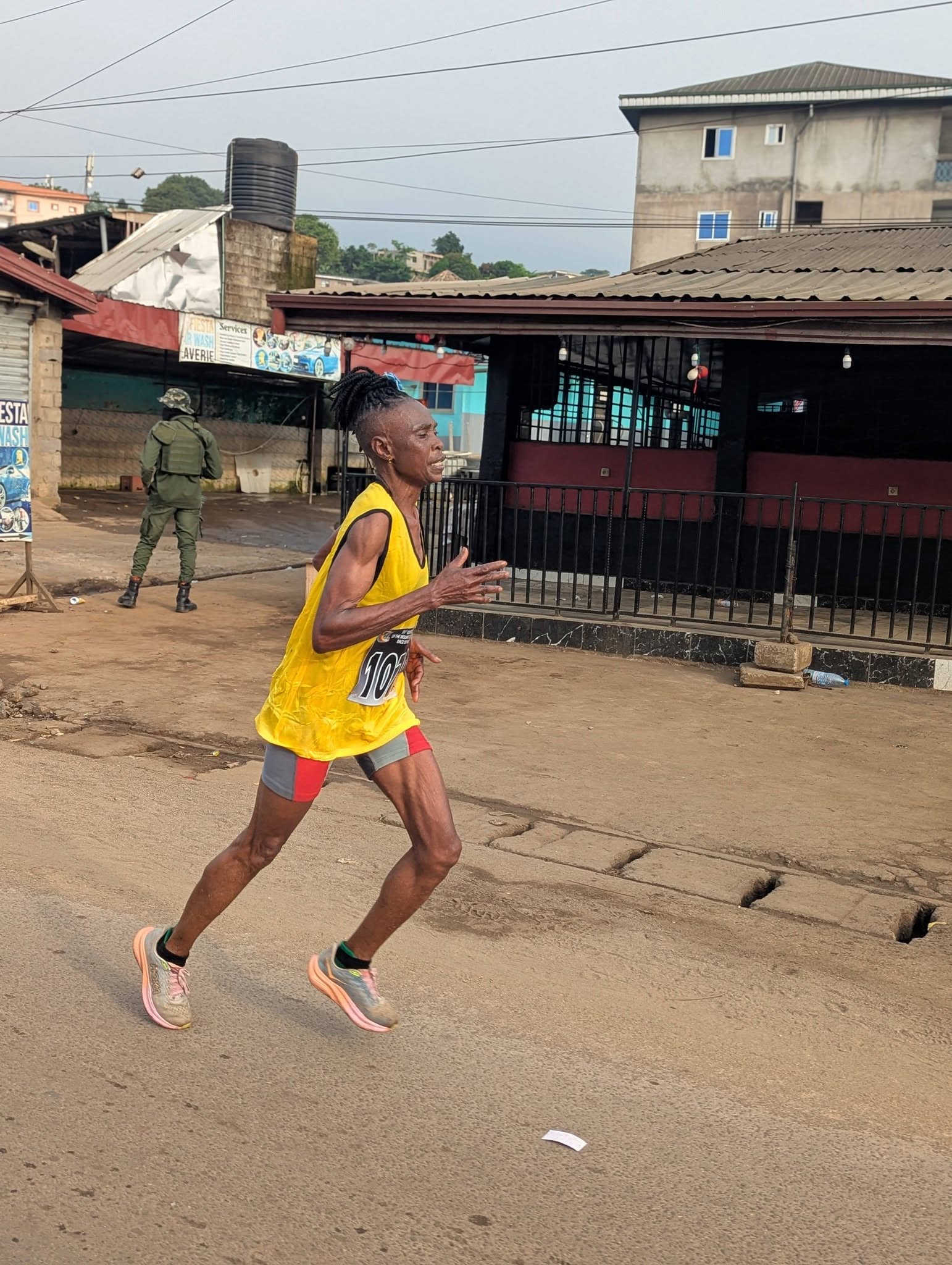 Sarah Liengu Etonge