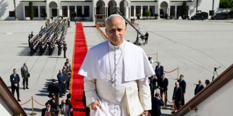 Pope Leo XIV leaves Algeria for Cameroon