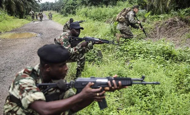 Mitchell York Cameroonian Soldiers 1200x800 1