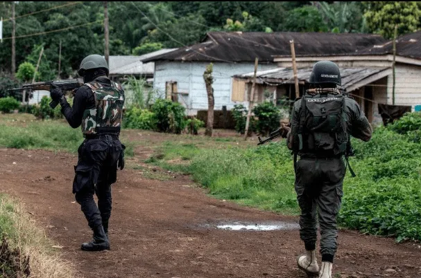 Cameroon Soldiers On Street