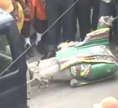 Essama La Police Et La Statue De John Ngu Foncha 8989 Ns 700 Cameroon Info P Net 380x300 1