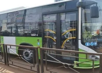 Bus Stecy à Yaoundé