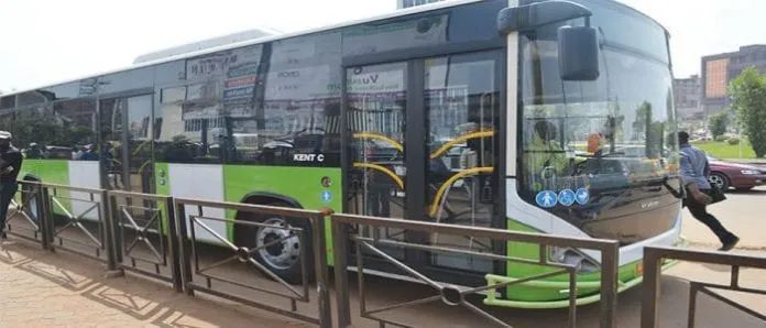 Bus Stecy à Yaoundé