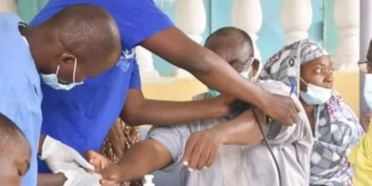 Campagne de dépistage volontaire et gratuite du diabète et de l'hypertension à Maroua