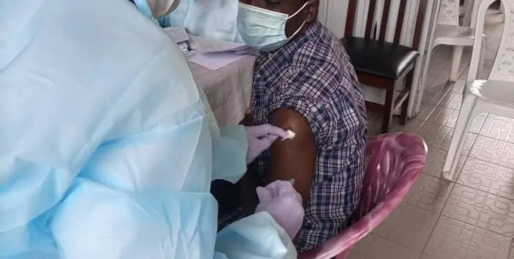 Vaccination contre le Covid-19 à Kribi