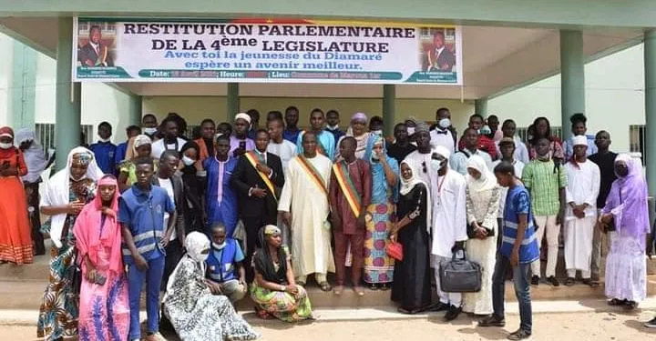 restitution parlementaire de Bachirou POUDITTO  aux jeunes de Maroua