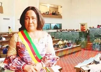 L'Honorable Députée Marinette Yetna