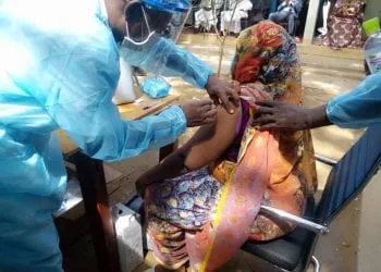 C'est parti pour la campagne de vaccination contre le coronavirus dans le Logone et Chari