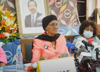 Marie-Thérèse Abena Ondoa dénonce les abus et violences sur les filles