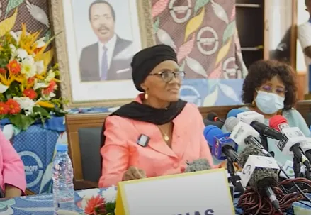 Marie-Thérèse Abena Ondoa dénonce les abus et violences sur les filles