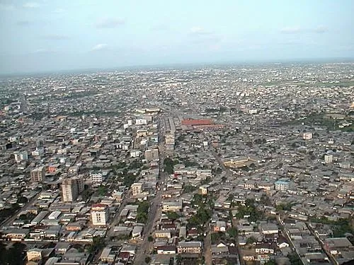 1702 3045 450 Nouveaux Logements Bientot Construits Sur Le Site De La Cite Des Douanes A Douala L 1