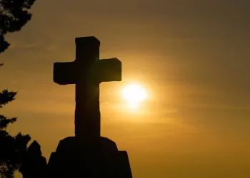 God 1772560 960 720